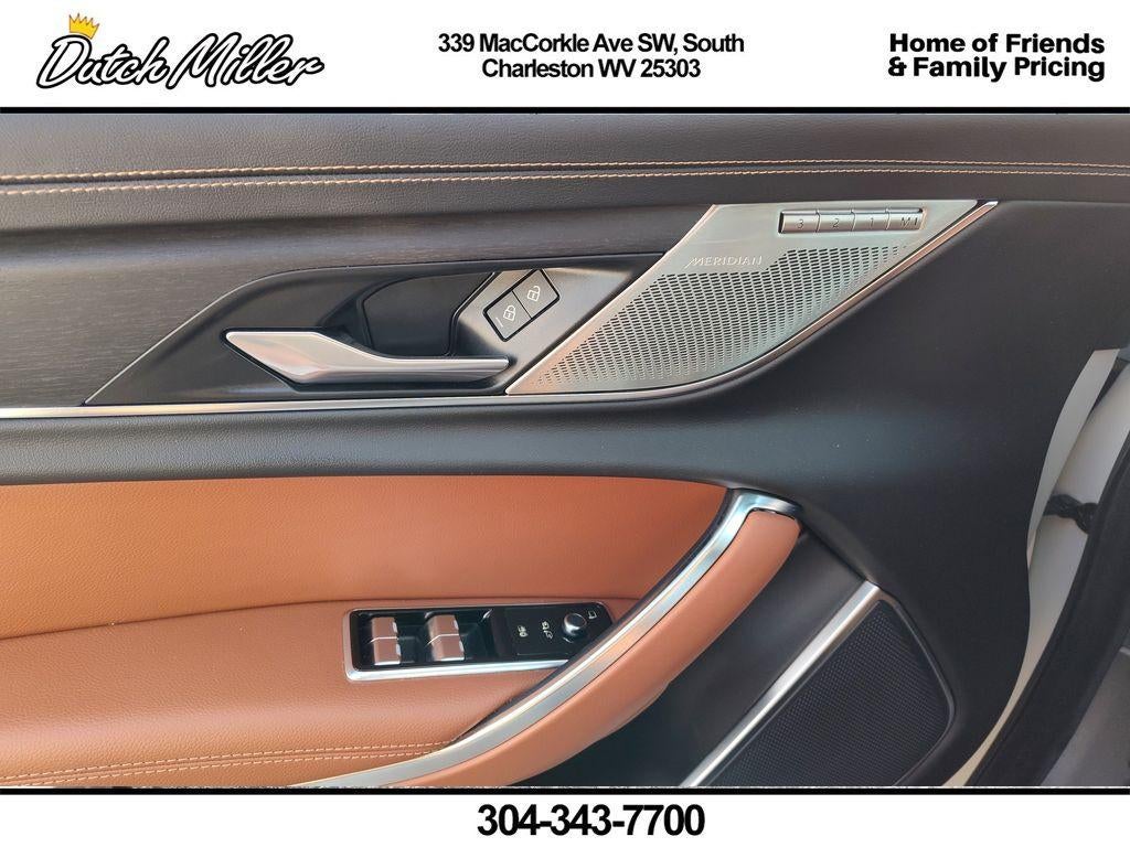 2024 Jaguar XF R-Dynamic SE
