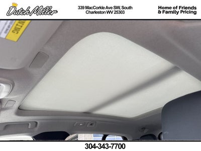 2025 Volvo XC40 Core Bright Theme