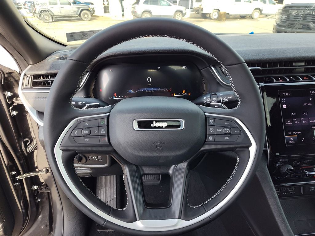 2026 Jeep Grand Cherokee Laredo X