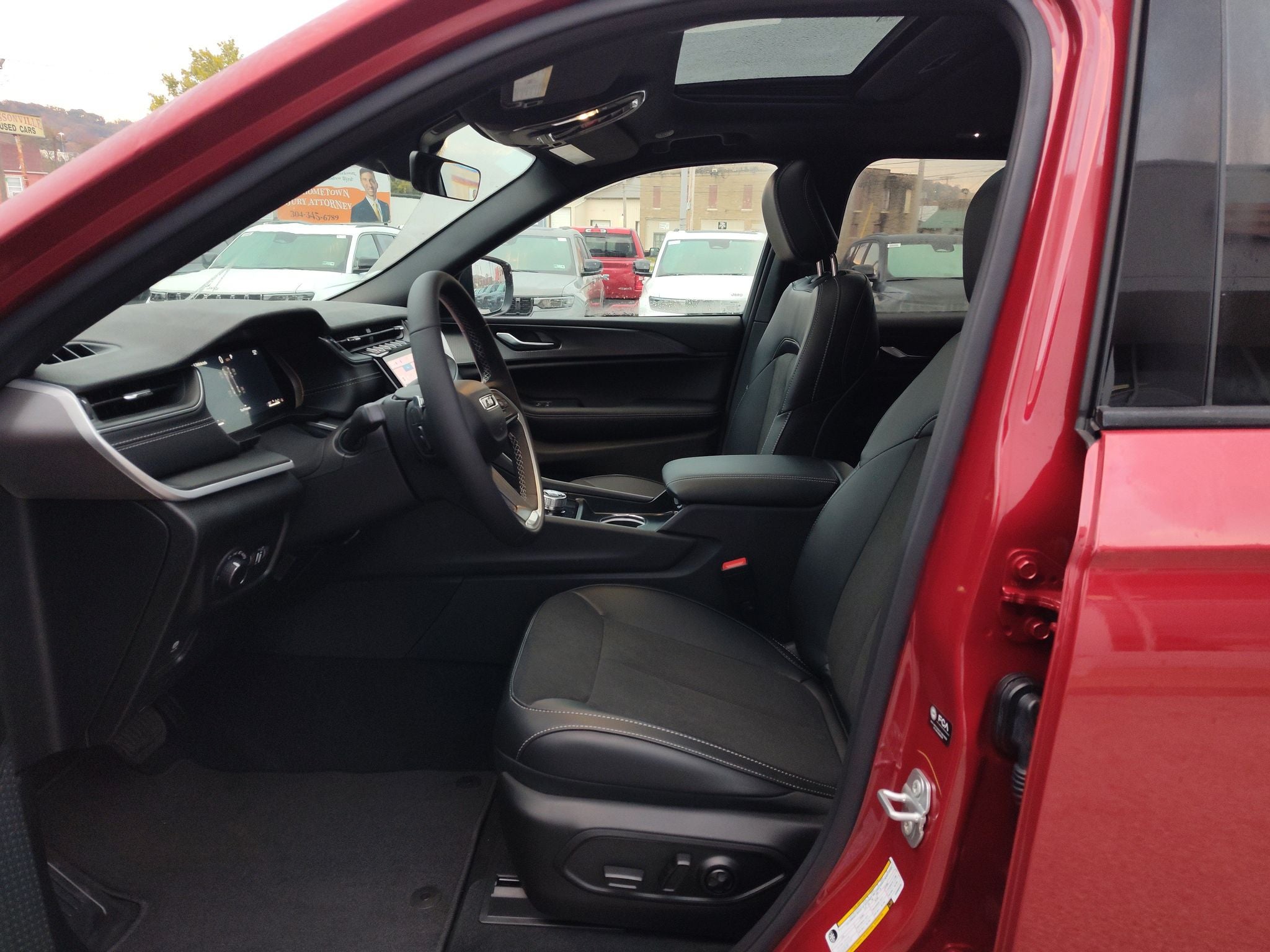 2027 Jeep Grand Cherokee Laredo X