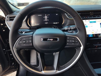 2027 Jeep Grand Cherokee Laredo
