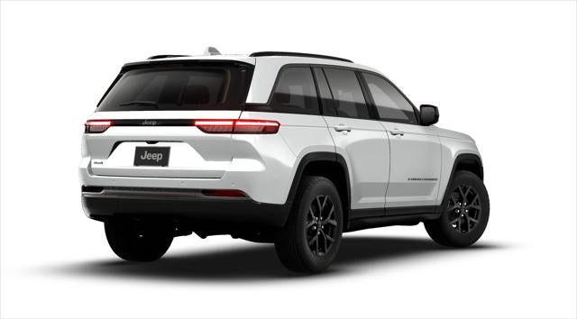 2026 Jeep Grand Cherokee Laredo Altitude