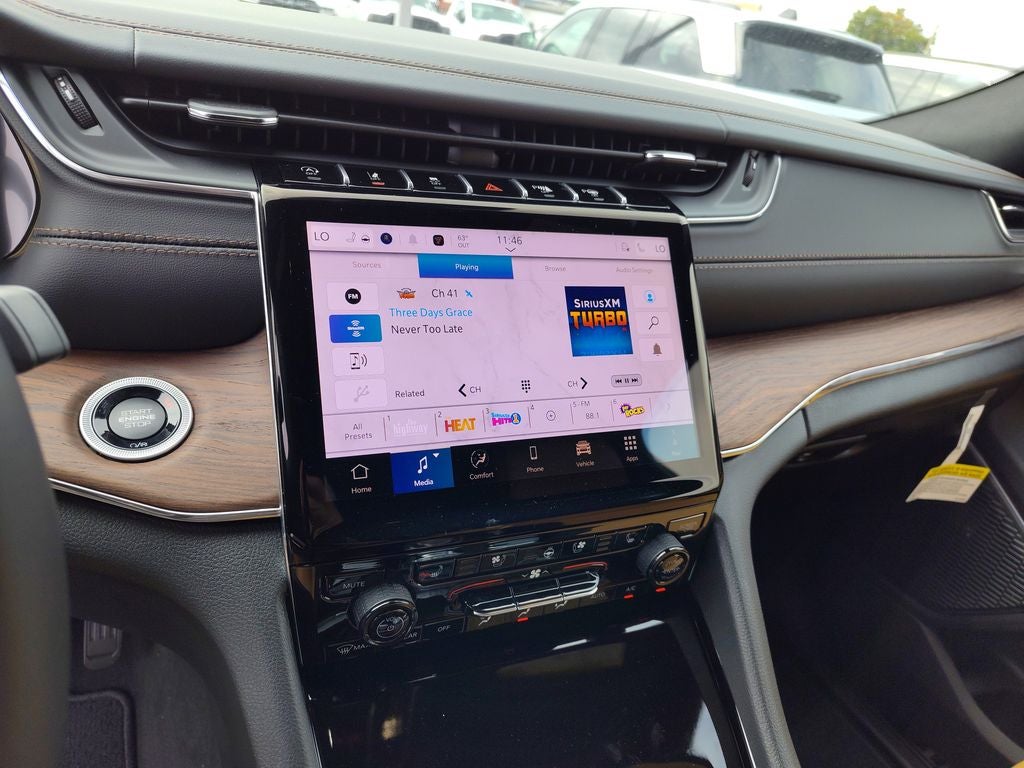 2025 Jeep Grand Cherokee Summit