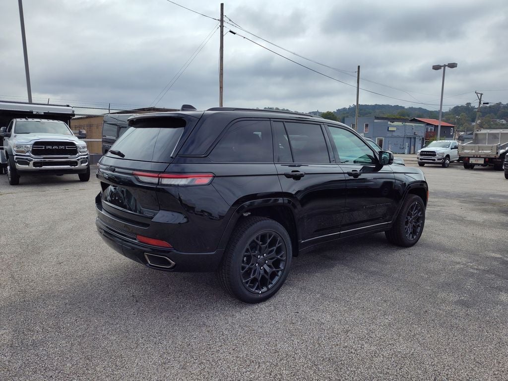 2025 Jeep Grand Cherokee Summit