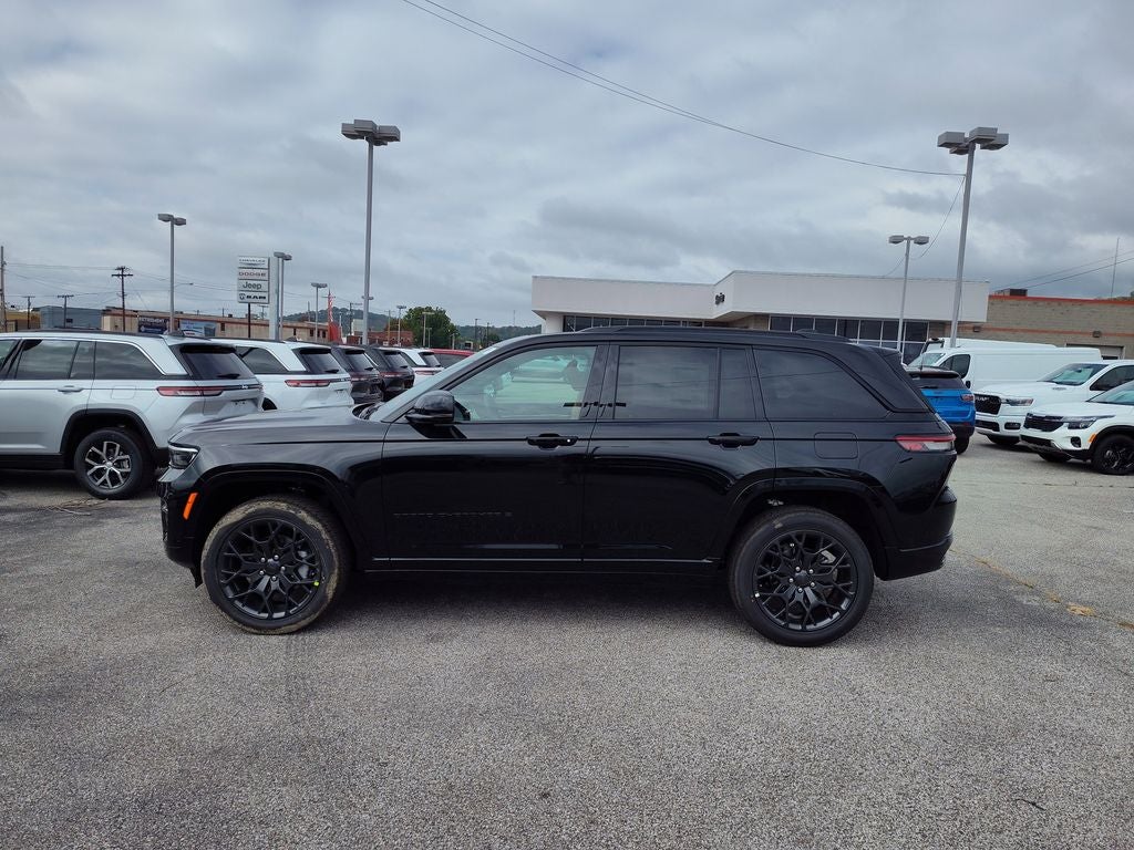 2025 Jeep Grand Cherokee Summit