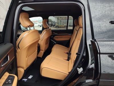 2025 Jeep Grand Cherokee Summit