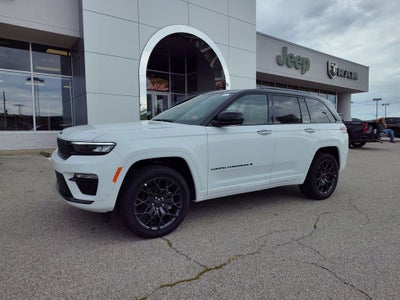 2025 Jeep Grand Cherokee Summit