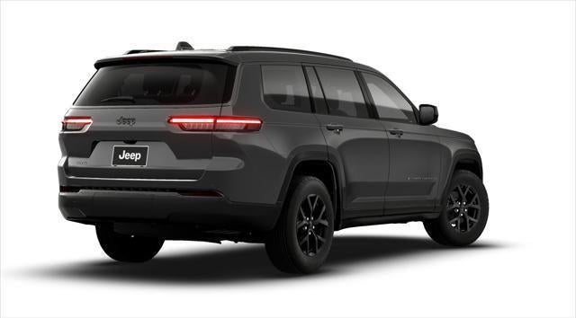 2026 Jeep Grand Cherokee Laredo Altitude