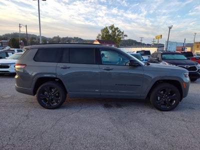 2027 Jeep Grand Cherokee Limited Reserve