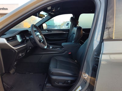2027 Jeep Grand Cherokee Limited Reserve
