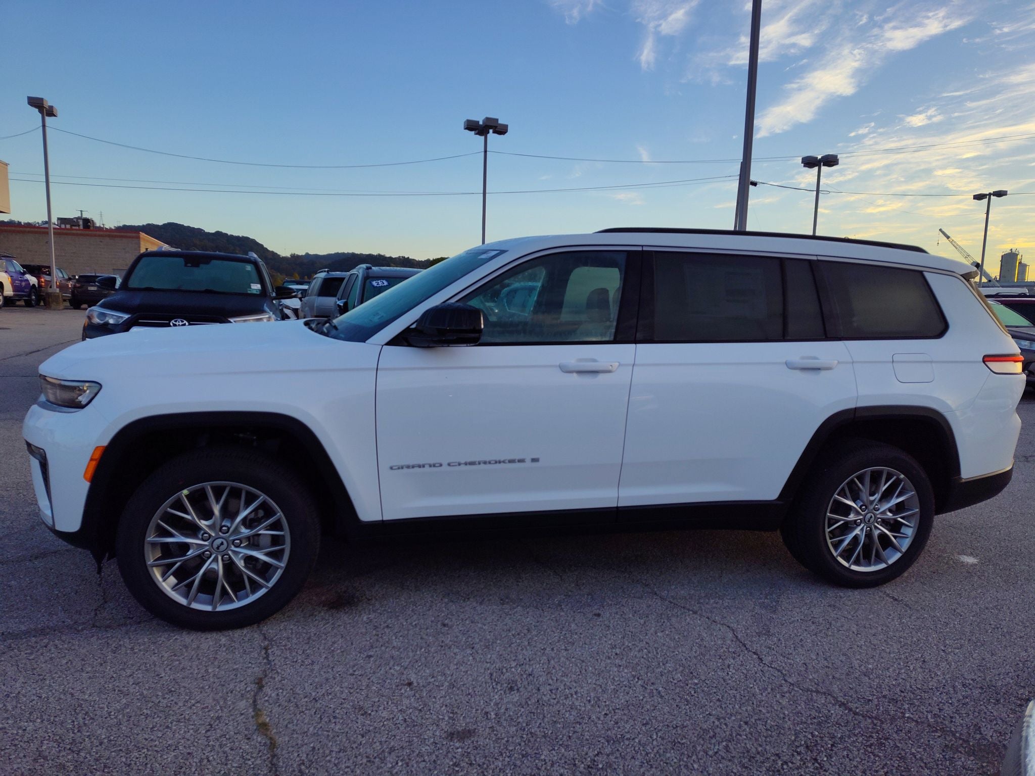 2027 Jeep Grand Cherokee Limited