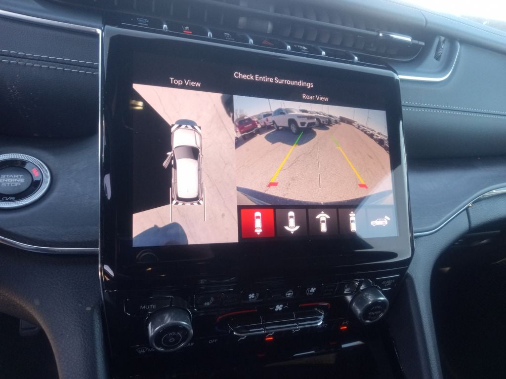 2025 Jeep Grand Cherokee 4xe Overland