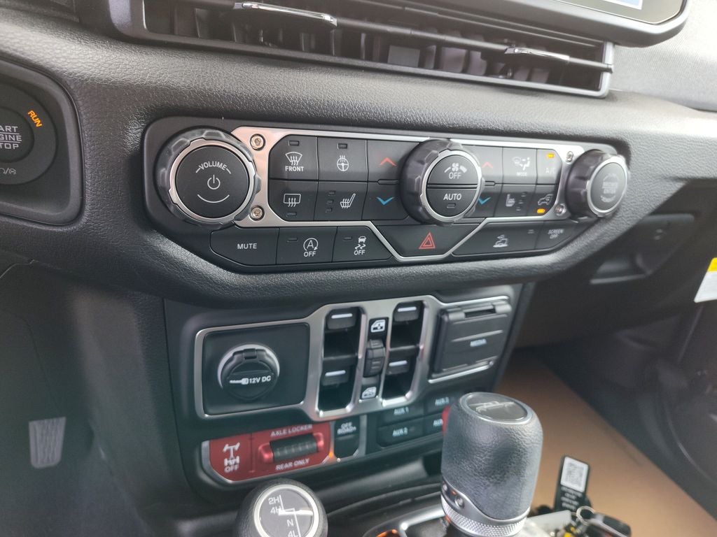 2025 Jeep Gladiator Willys