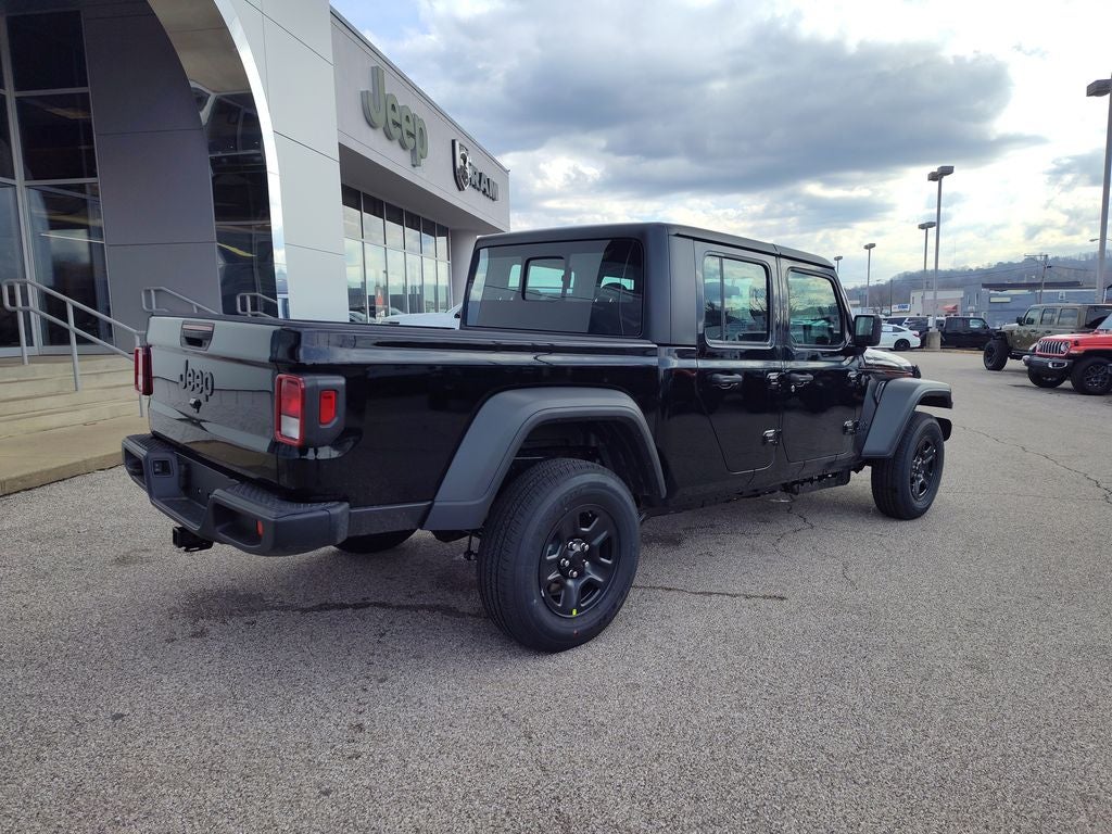 2026 Jeep Gladiator Sport photo 3