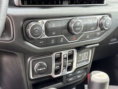 2026 Jeep Gladiator Sport