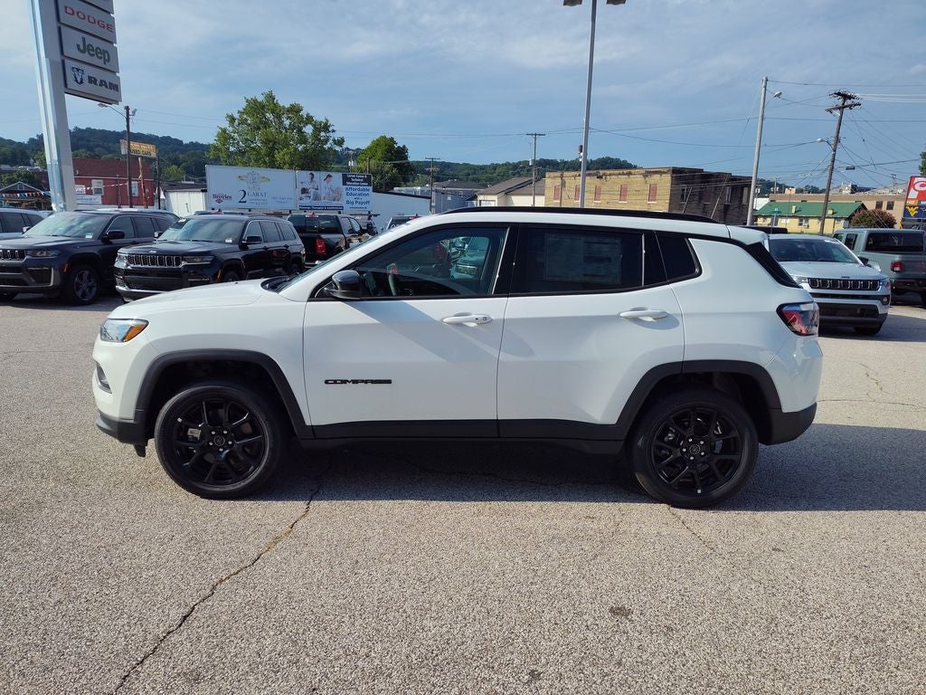 2026 Jeep Compass Latitude Altitude