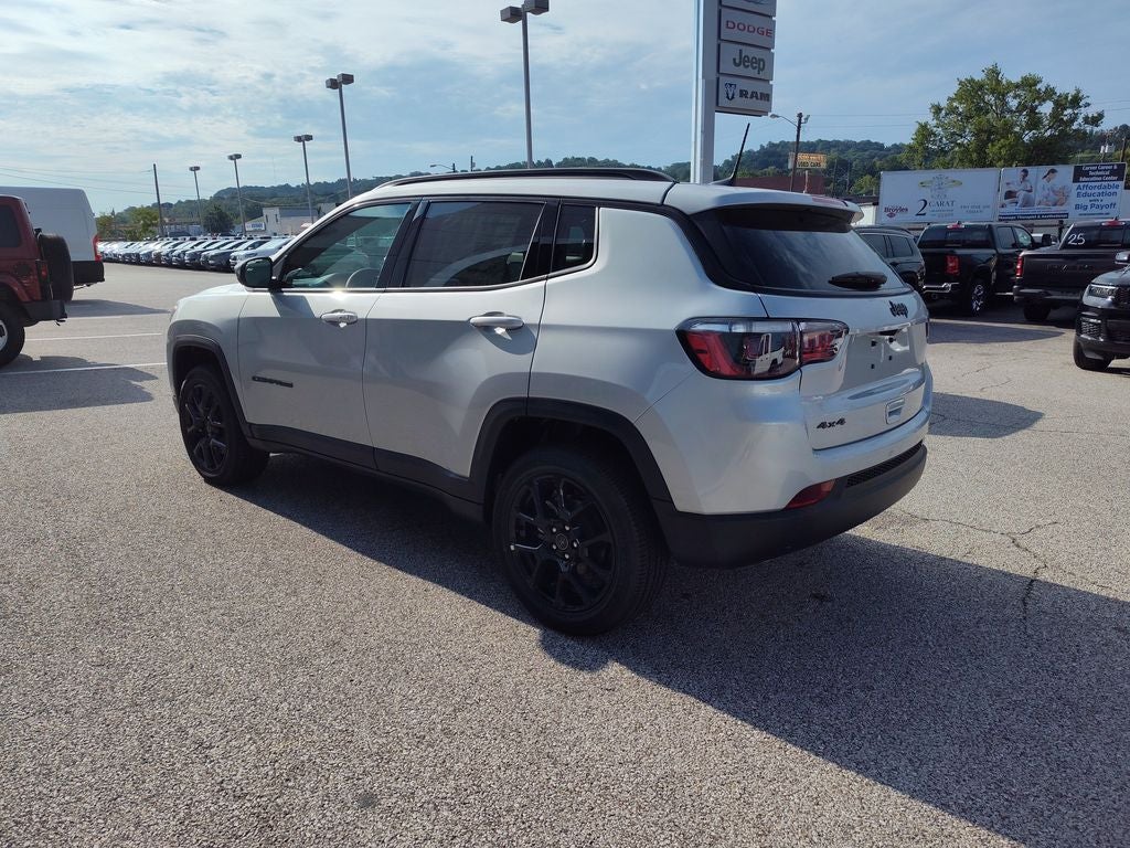 2026 Jeep Compass Latitude Altitude