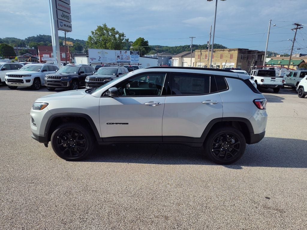 2026 Jeep Compass Latitude Altitude