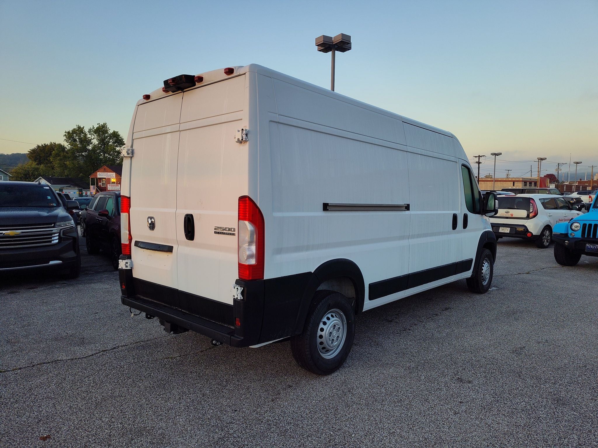 2027 RAM ProMaster Cargo Van Tradesman